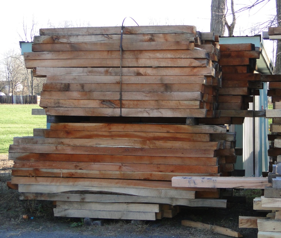 Stacked Dunnage For Worksite Use
